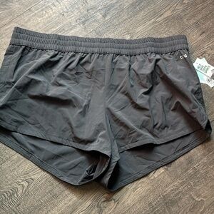 DSG Mid Rise Stride Run Shorts Womens Size 2XL New With Tags